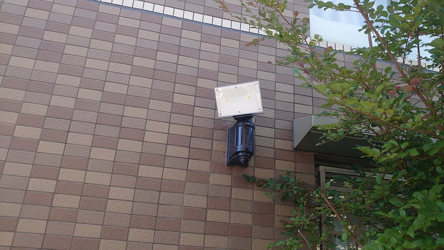 某コーポ様　人感センサー付きカメラ設置