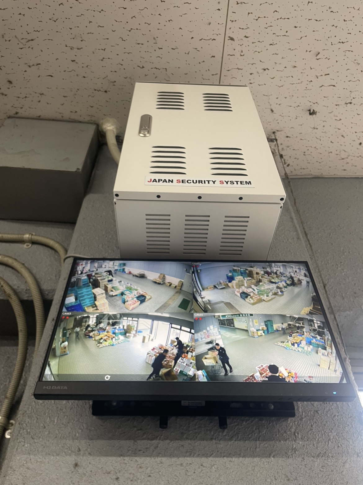 樋口商店様　防犯カメラ設置工事