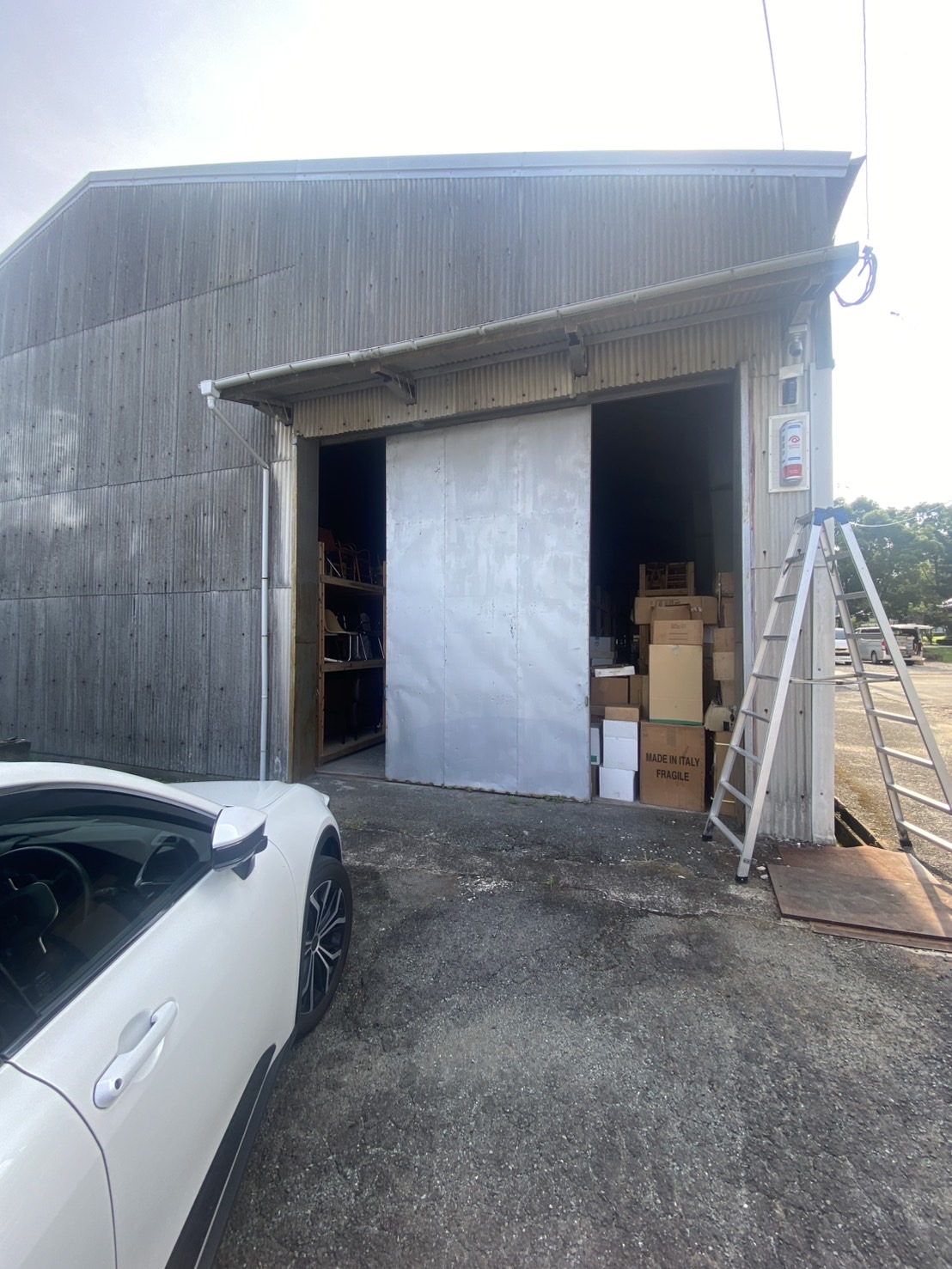福岡市某販売会社様　セキュリティ・高感度カメラ・LED照明・鍵 設置工事