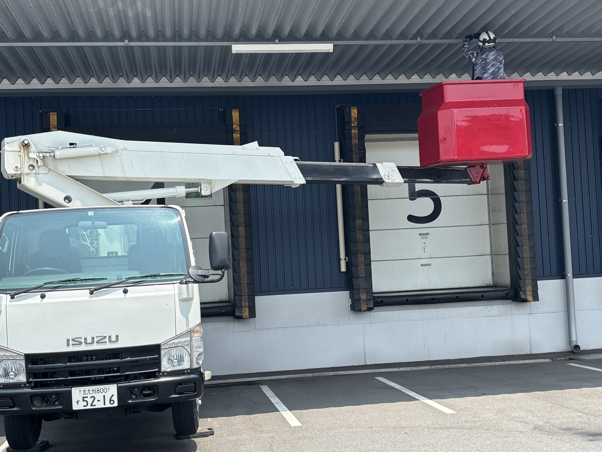 K産業株式会社様（大分市） IPカメラ設置工事