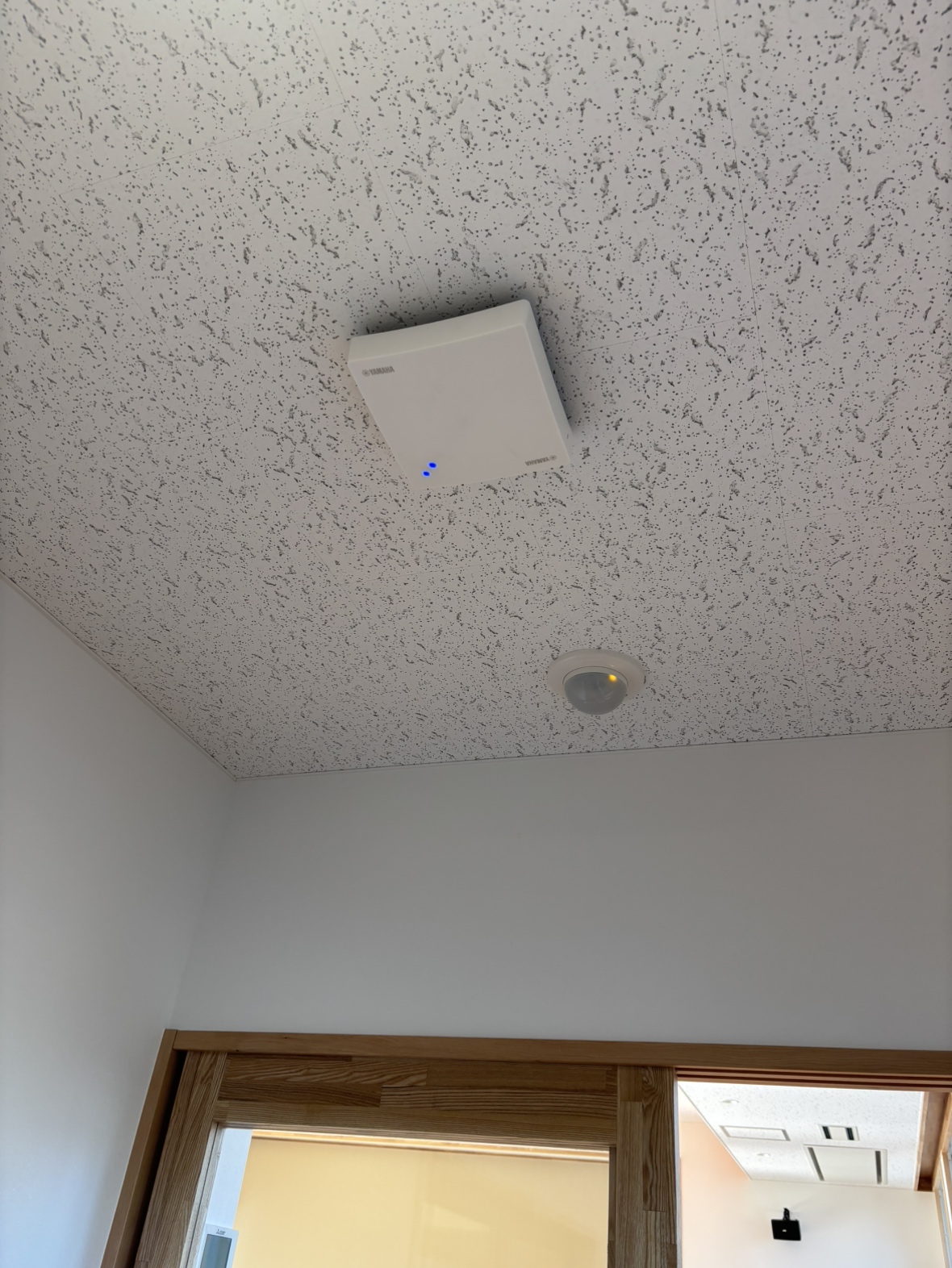 某保育園様（福岡県築上郡）セキュリティシステム更新・Wi-Fi工事・カメラ工事・園旗作成