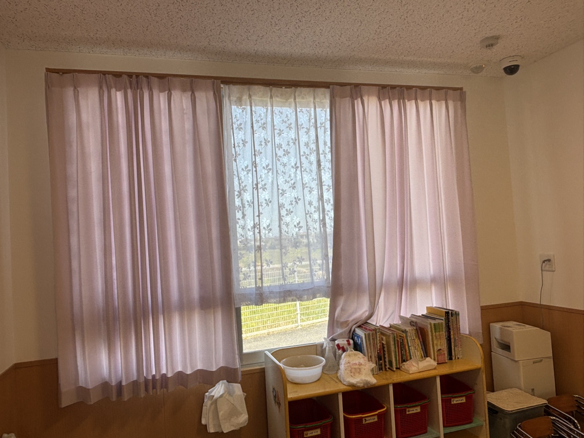 某保育園様（福岡県築上郡）　カーテン設置工事