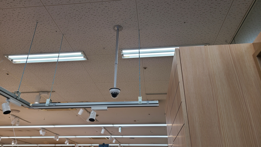 某食品製造販売会社様 （福岡県行橋市）IPカメラ設置工事